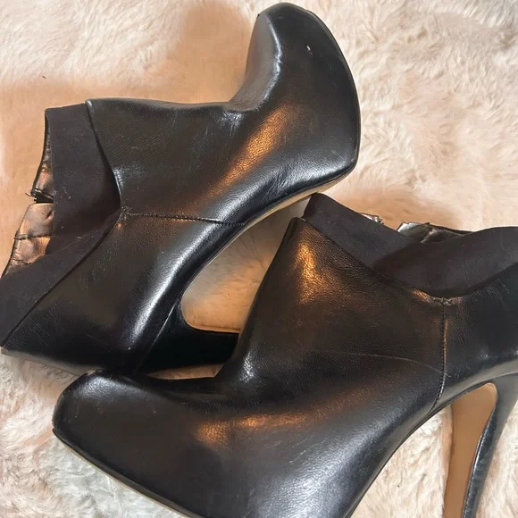 Boots - Picture 2 of 2